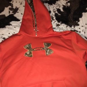 Men’s under armor hoodie
